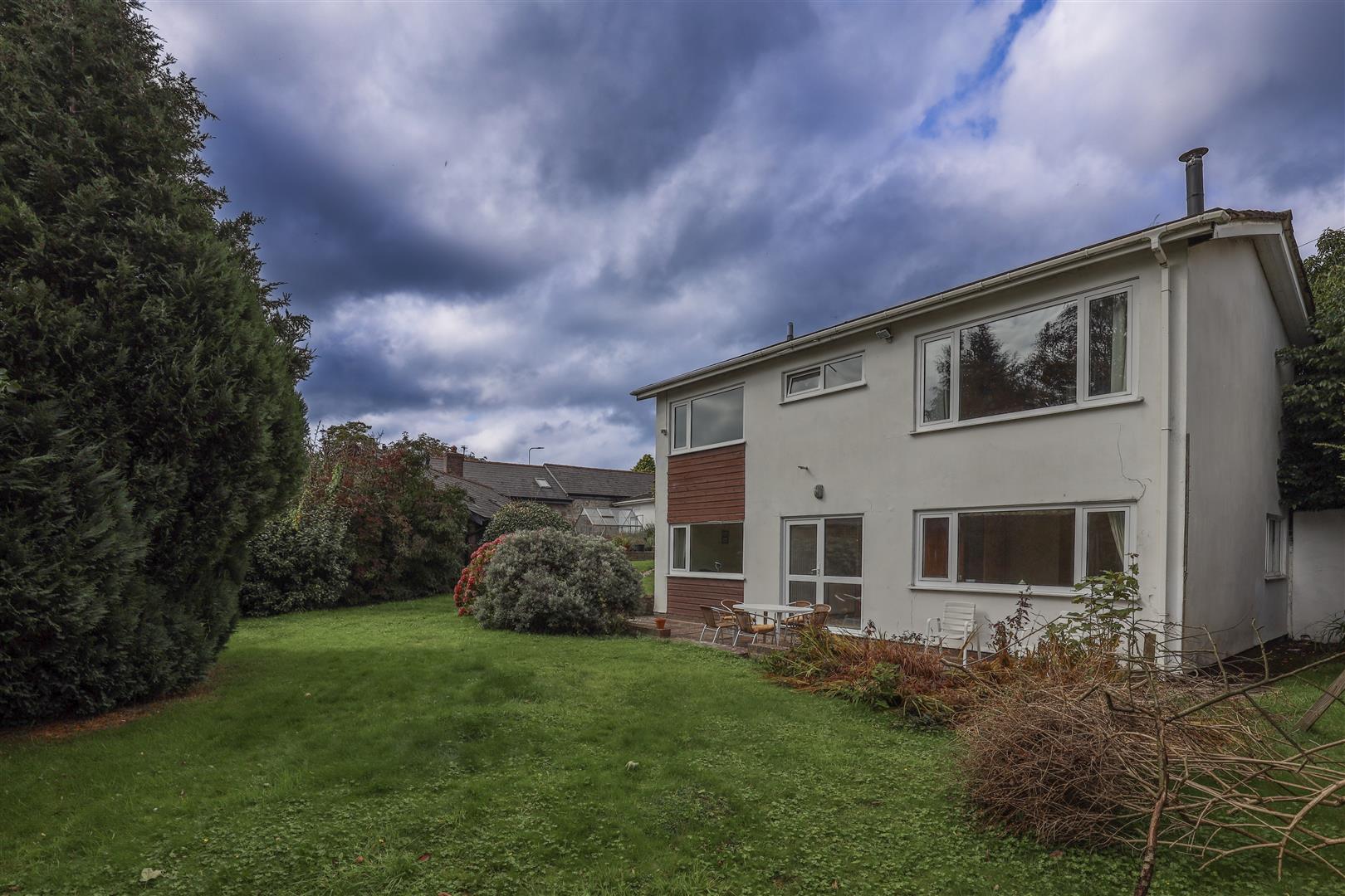 Cowbridge Road, St. Nicholas, Vale of Glamorgan, CF5 6SH